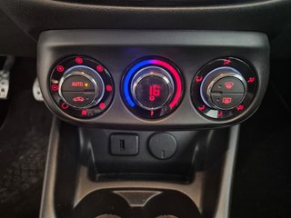Opel Corsa 1.4 Turbo Start/Stop Selective
