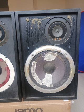 Altavoces Grundig BOX 235 E