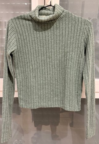 Polera Pull & Bear Verde