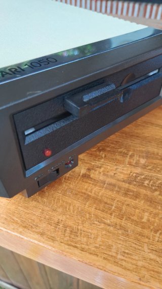 Disquetera Atari 1050