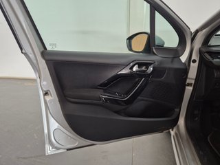 Peugeot 208 5P ACTIVE 1.6 BlueHDi 75