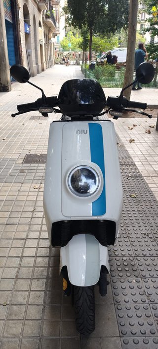 Scooter Eléctrico NIU NQi GT Pro