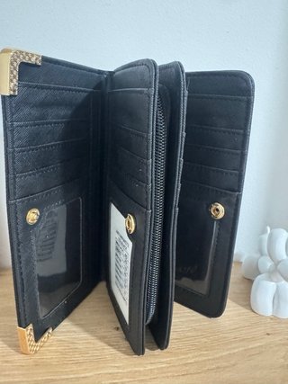 Cartera Guess Negra