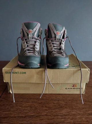 Botas de Trekking Montaña Garmont Mujer