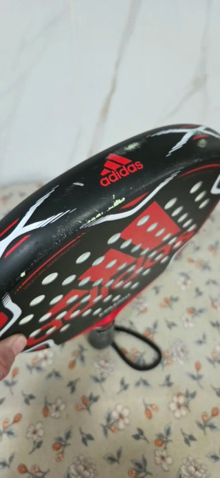 Pala de pádel Adidas KRM 260