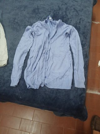 2 camisolas de criança