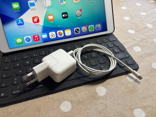 iPad Air 3ª Gen64GB+Teclado+Pencil Wifi+Cellular