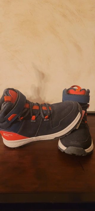 Botas montaña niño Decathlon Talla 32
