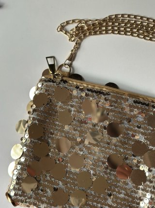 Bolso cartera lentejuelas dorado