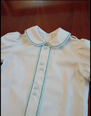 Pantalón Corto con Tirantes para Niño