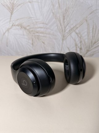 Auriculares Beats Studio Pro Negros