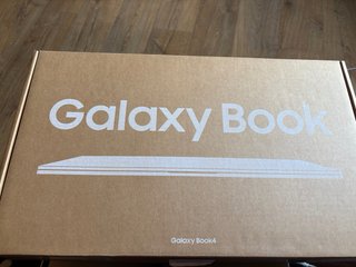 Portátil Samsung Galaxy Book4