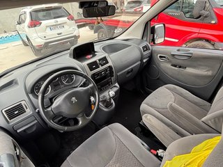 Peugeot Expert 2015