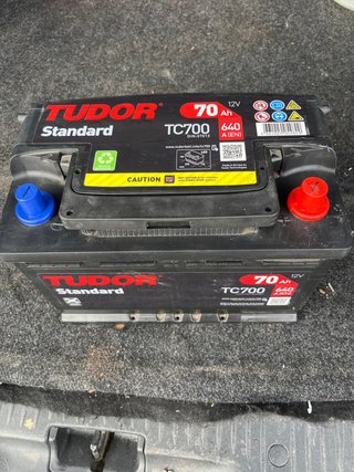 Batería Coche Tudor 70 Ah TC700