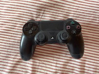 Consola PlayStation 4 (PS4) con 2 Mandos