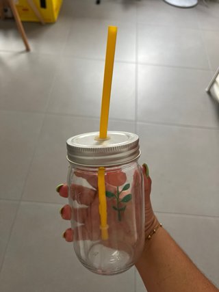 Bote de cristal para smoothie con pajita