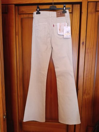 Pantalón de Campana Beige