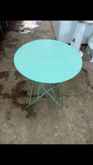 Mesa redonda plegable verde menta