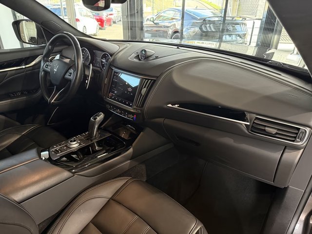Maserati Levante GranSport 3.0 V6 tt 257kW(350CV)