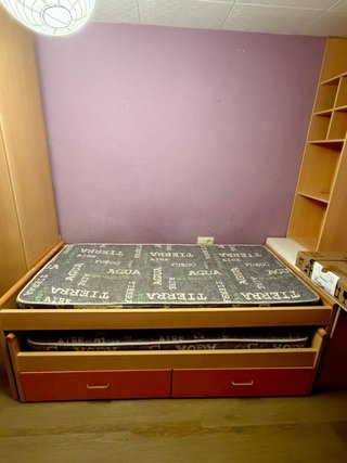 Cama individual con segunda cama extraíble