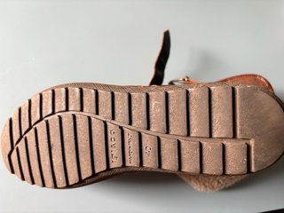 Botines de cuero marrones