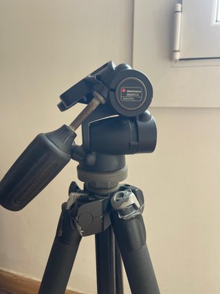 Trípode Manfrotto 804RC2 + funda