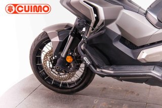 HONDA X ADV
