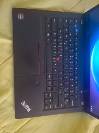 !!NEGOCIABLE¡¡ Portátil Lenovo Thinkpad T495s "14