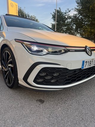 Volkswagen Golf 2021 GTi por 398€/mes
