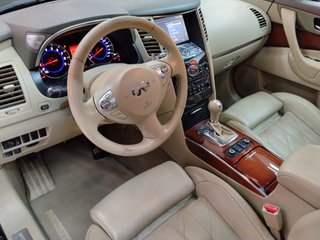 Infiniti FX50 2011