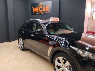 Infiniti FX50 2011