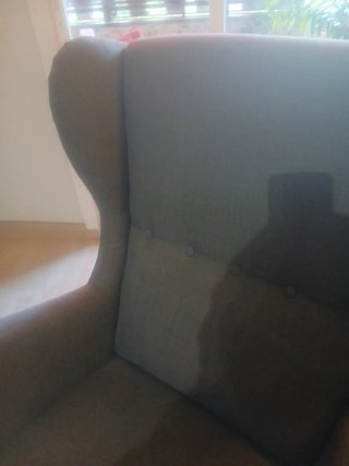 Sillón Orejero IKEA con Reposapiés
