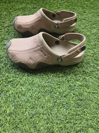 Crocs Beige Talla 42