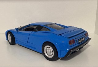 Bugatti EB110
