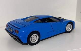 Bugatti EB110