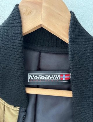 Gilet imbottito Napapijri beige/nero