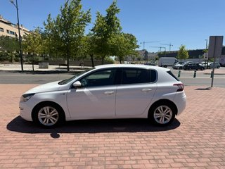 PEUGEOT 308 1.6 HDI AUTOMATICO 5 PUERTAS