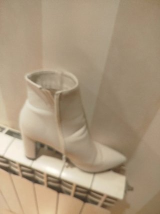 Botines Blancos de Tacón