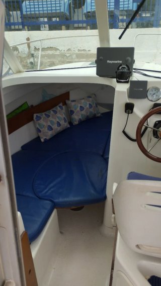 Barco Beneteau Antares 650 HB
