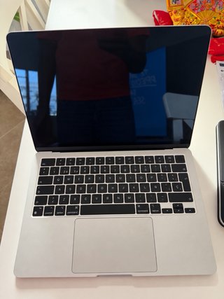 MacBook Air Plata + Caja