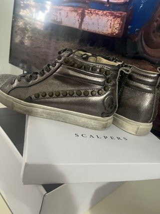 Zapatillas Scalpers Talla 37 Tachuelas Calavera