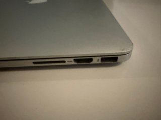MacBook Pro 15 Retina i7 16GB 256GB pantalla rota