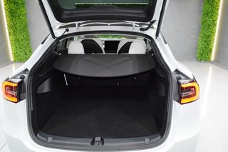 Tesla Model Y Gran Autonomia 4WD
