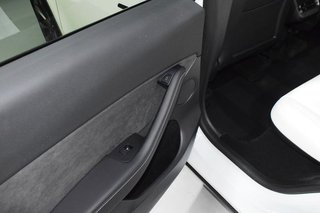 Tesla Model Y Gran Autonomia 4WD