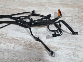 Fuente de Alimentación Corsair CX600M 600W