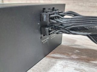 Fuente de Alimentación Corsair CX600M 600W