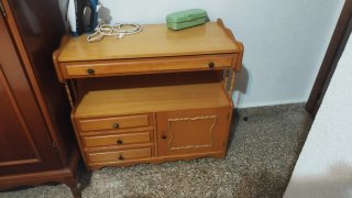 Mueble clásico de madera