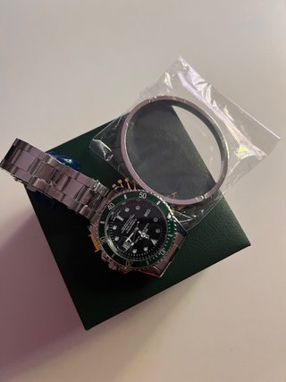 Reloj Plateado con Pulsera
