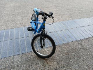 Bicicleta infantil B-PRO Bkid de 16 pulgadas azul