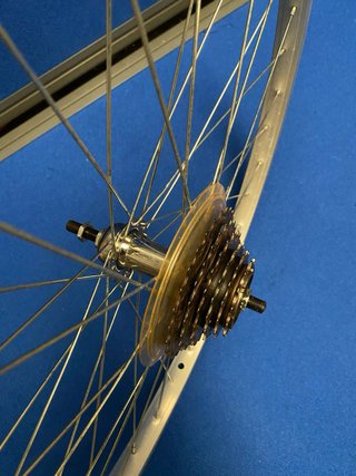 Llantas traseras bicicleta 26”